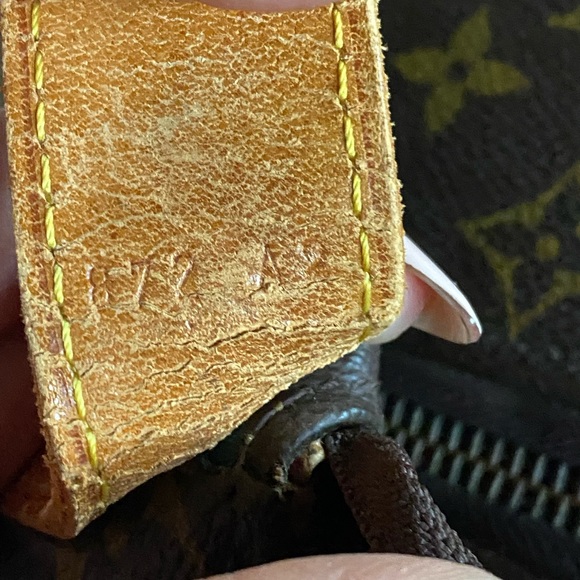 Authentic Louis Vuitton cruiser 50 large travel handle tote bag - Picture 12 of 14